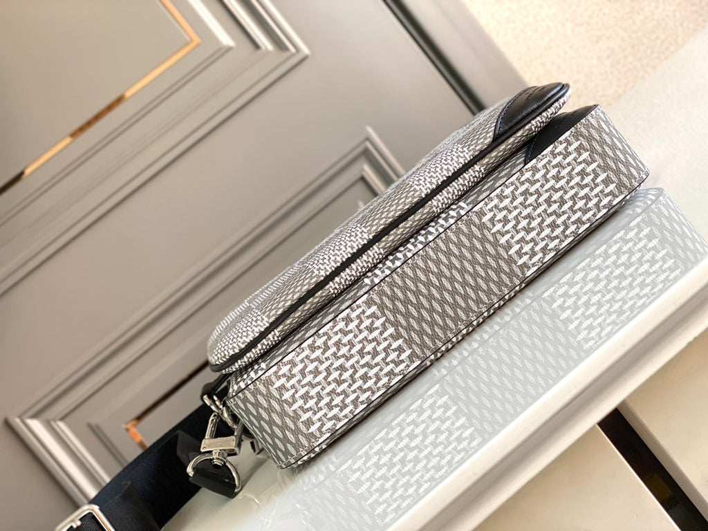 Louis Vuitton Trio Messenger Damier Graphite Plaster For Men, Bags, Shoulder And Crossbody Bags 9.8in/25cm Louis Vuitton