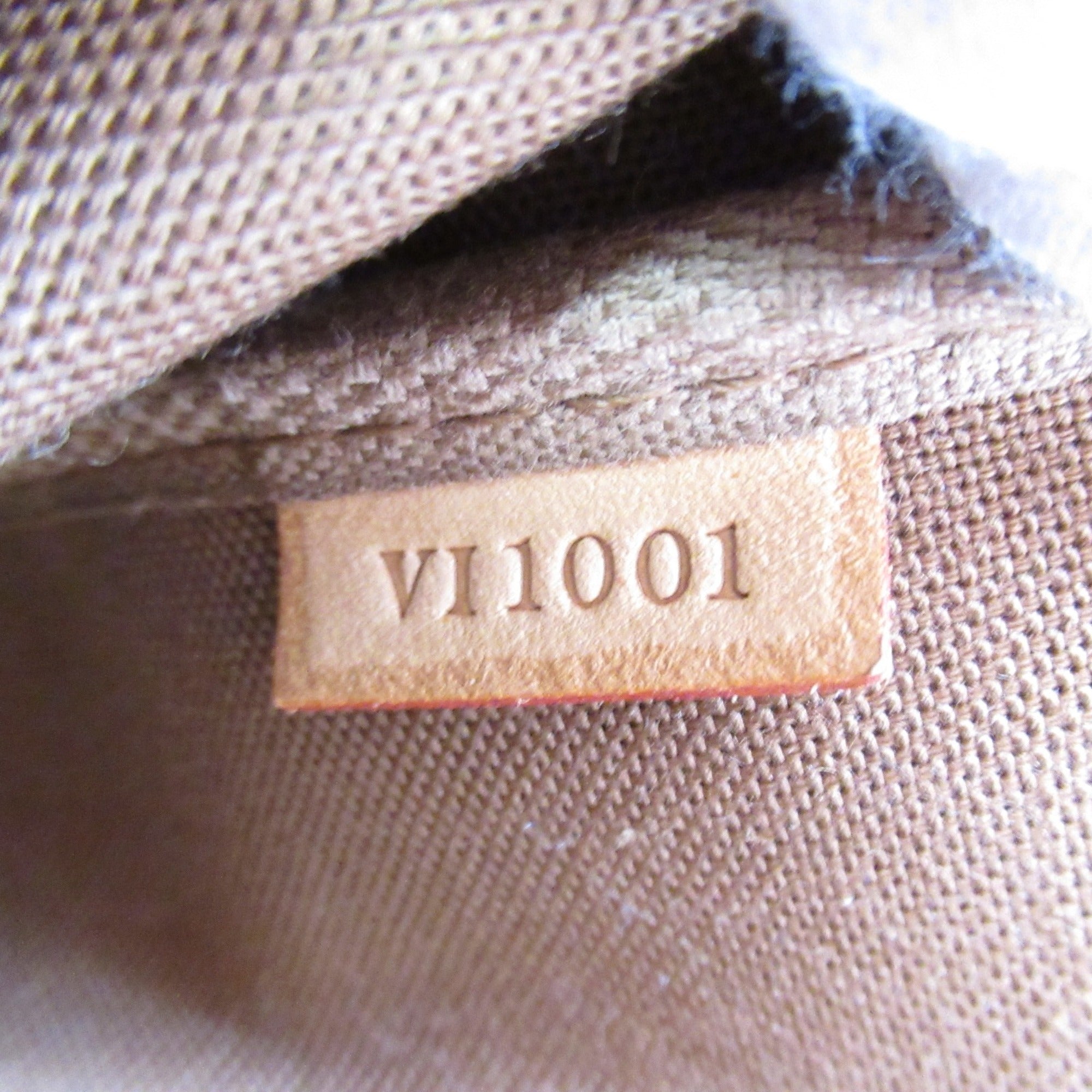Louis Vuitton Pochette Accessoire  Canvas Clutch Bag