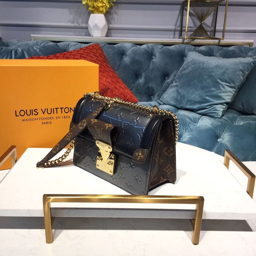 Louis Vuitton Wynwood Chain Bag Monogram Vernis, Epi And Monogram Canvas For Women, WoBags, Shoulder And Crossbody Bags 8.3in/21cm Louis Vuitton M90516