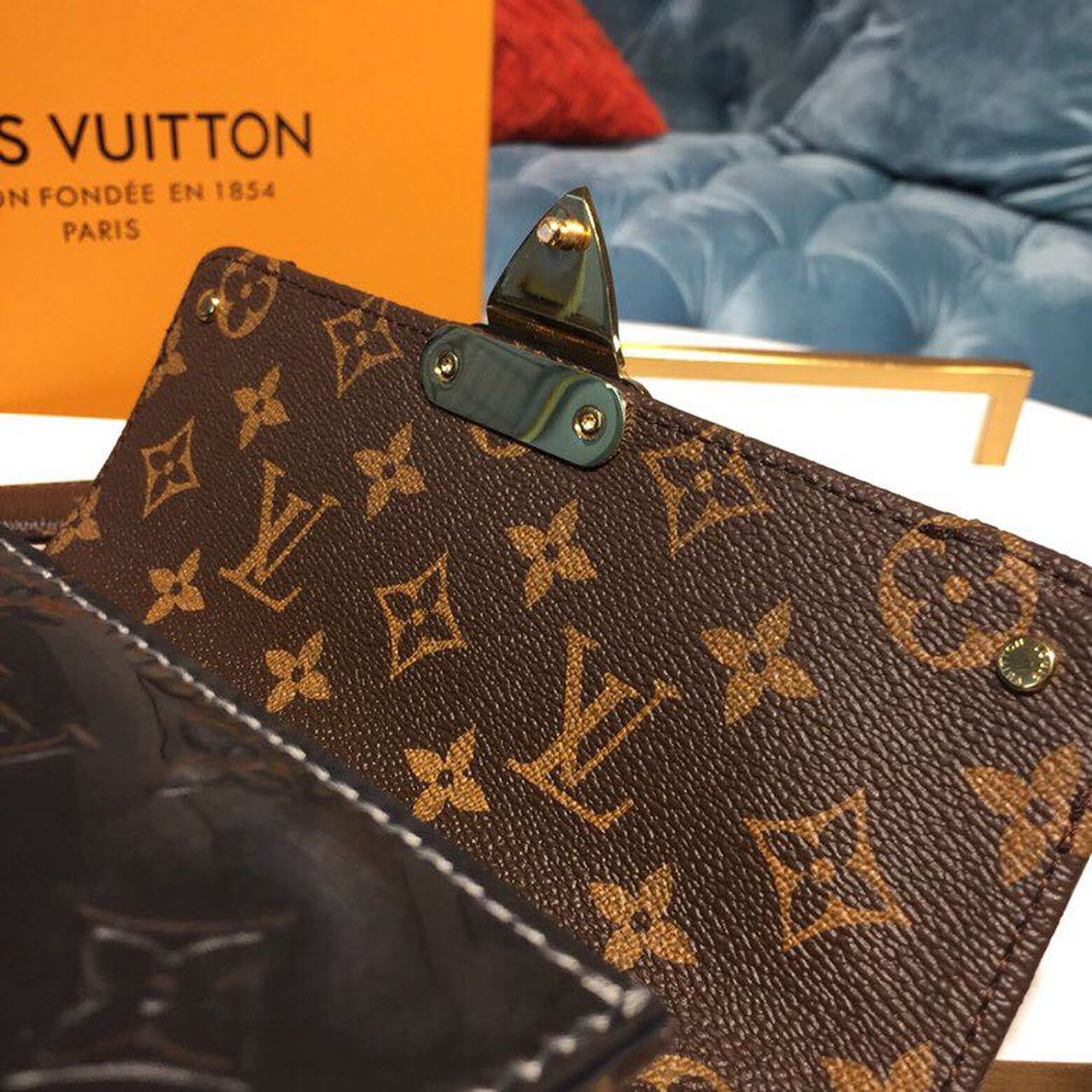 Louis Vuitton Wynwood Chain Bag Monogram Vernis, Epi And Monogram Canvas For Women, WoBags, Shoulder And Crossbody Bags 8.3in/21cm Louis Vuitton M90516