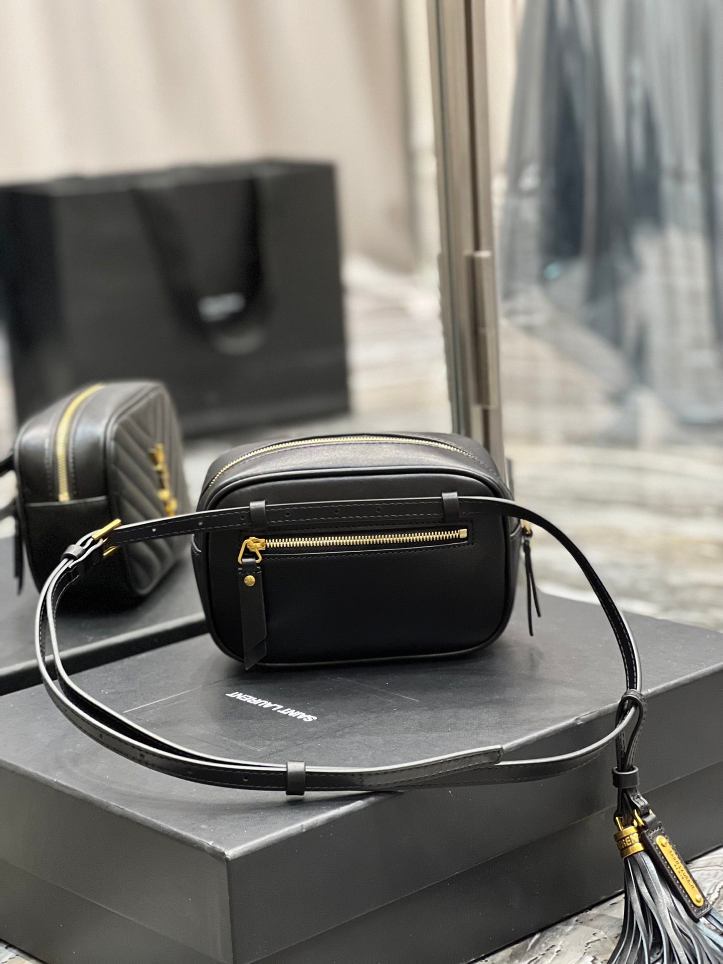 Top Quality Lou Belt Bag Black In MatelassÃ© Gold Toned Hardware For Women 6.1in/15cm YSL 614031DV7071000