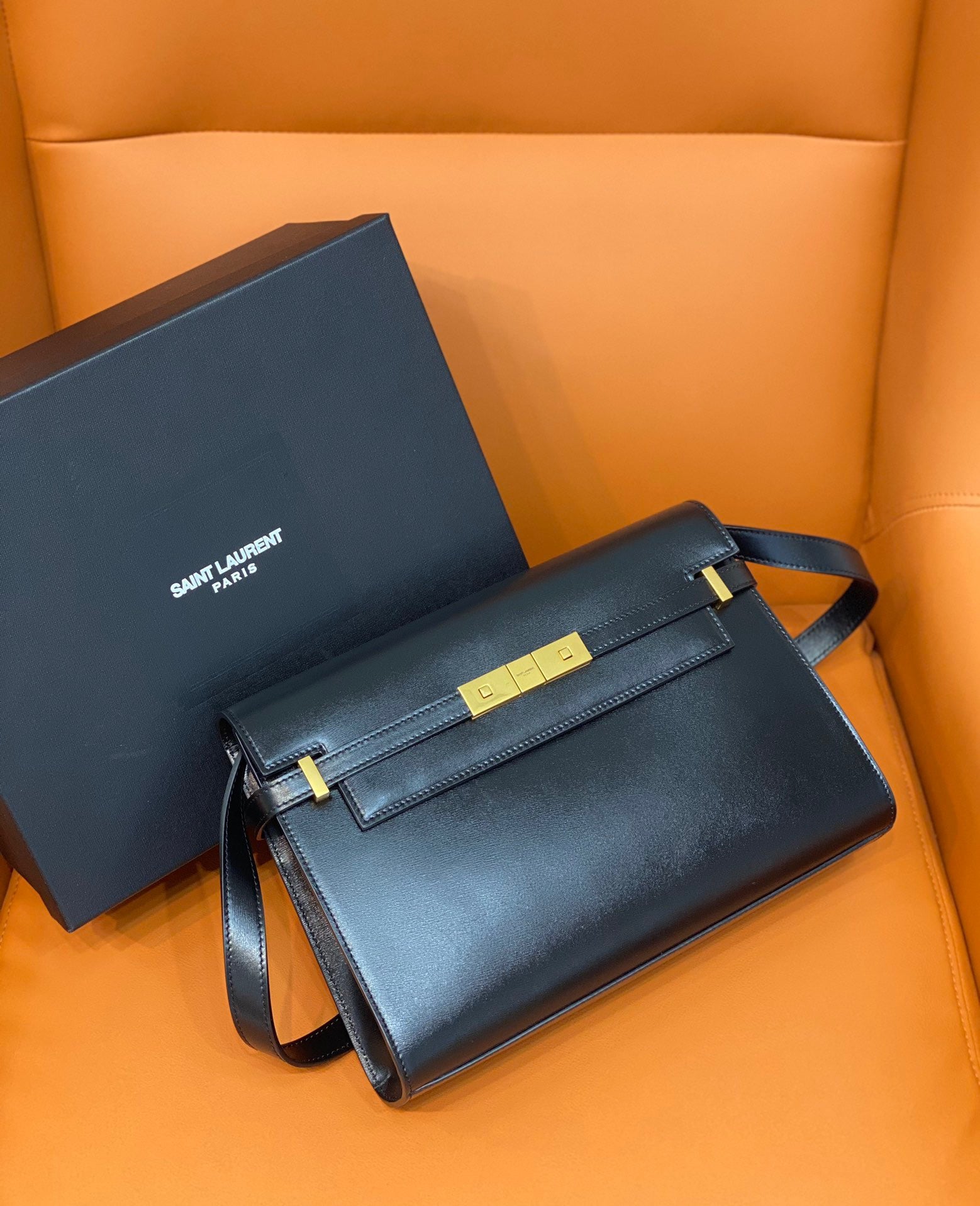 Manhattan Shoulder Bag Black For Women 11.4in/29cm YSL 5792710SX0W1000