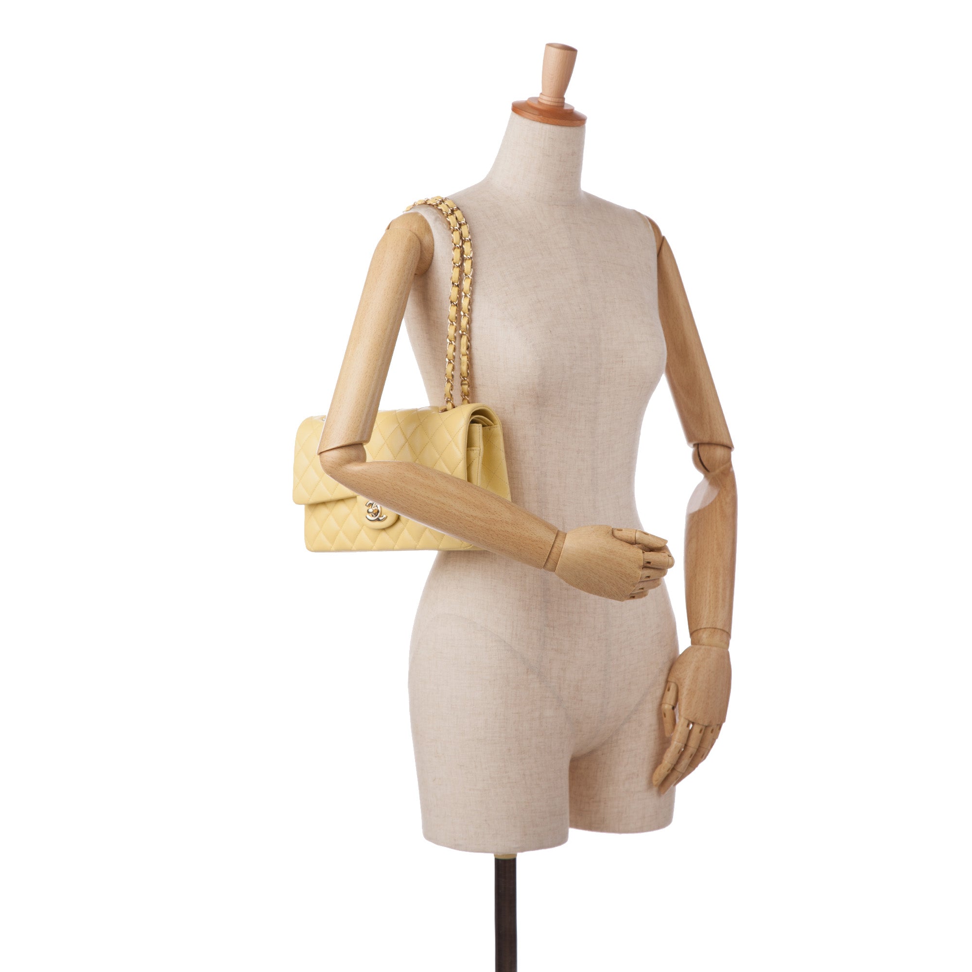 Chanel Classic Double Flap Medium Yellow Caviar SiLouis Vuittoner