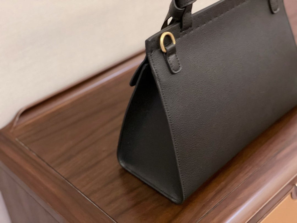 LB - New 1:1 rep  Bags Gucci 216