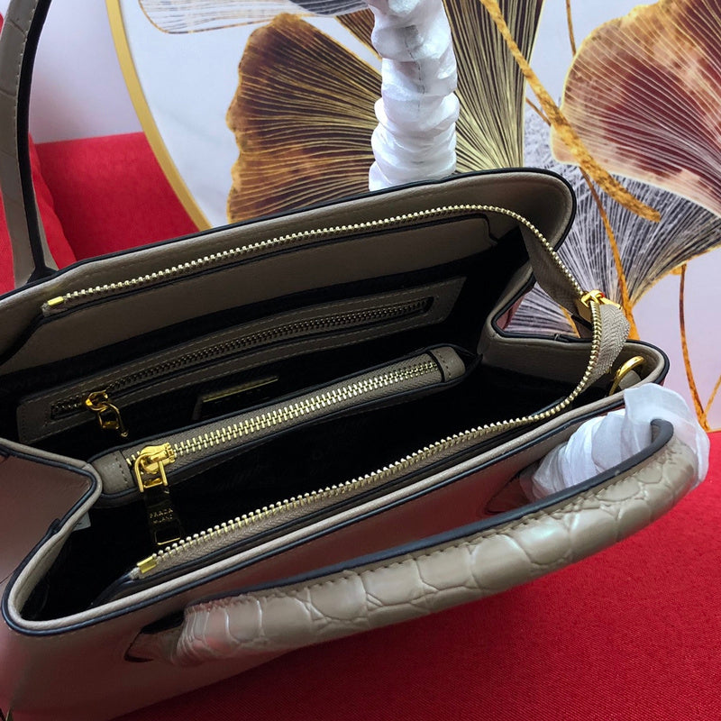 Barnes-Bags - Prada Bags - 973