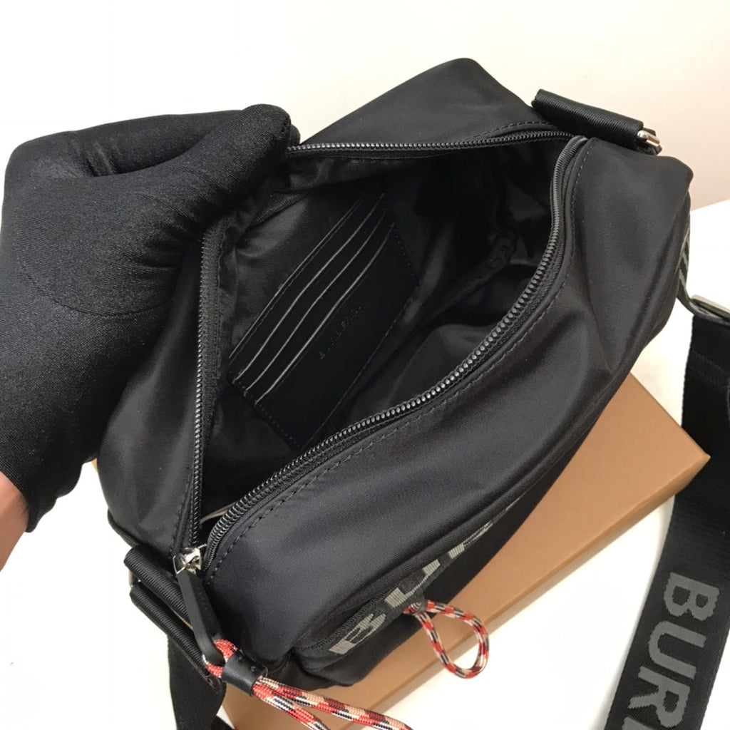Logo Detail Nylon Crossbody Bag Black For Men, Bags 8.7in/22cm