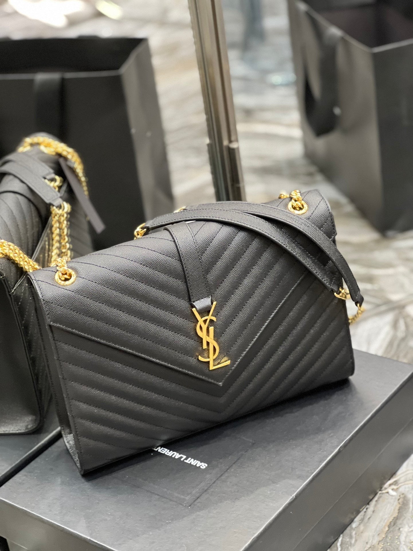 Top Quality College Large Chain Bag Black For Women 12.6in/32cm YSL 600278BRM071000