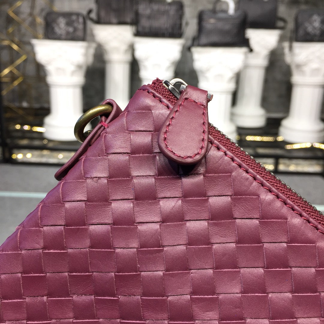 Bottega Veneta Chain Shoulder Bag Dark Red, For Women, Women’s Bags 9.6in/24.5cm