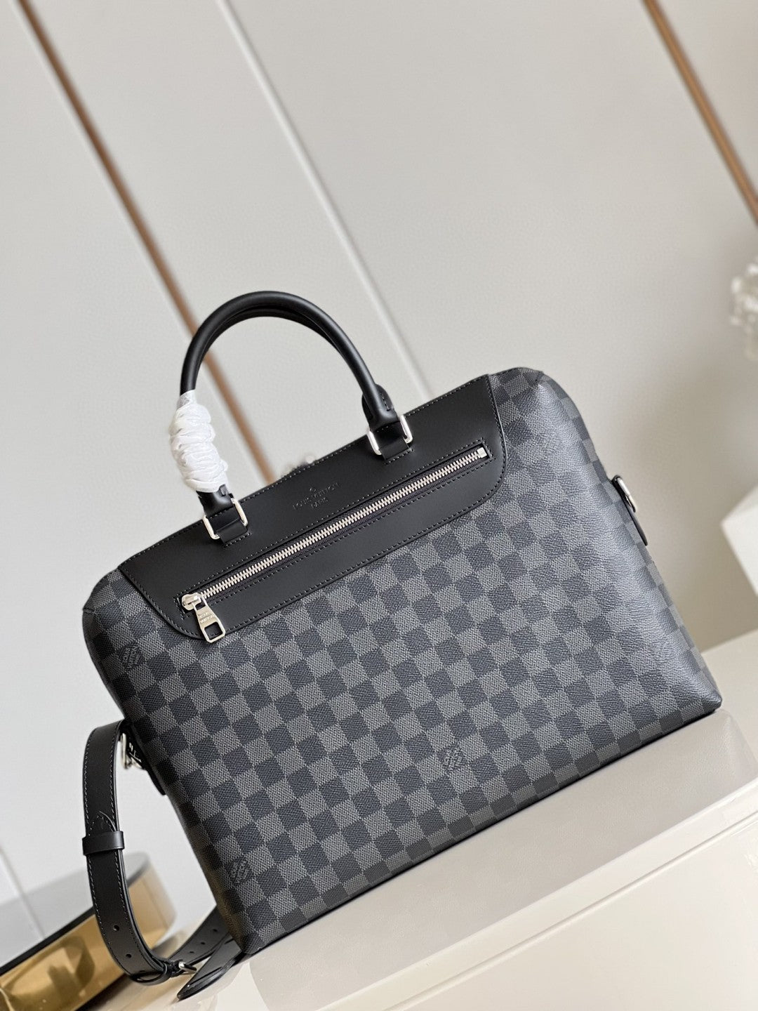 Louis Vuitton Porte Documents Jour Business Bag Damier Graphite For Men, Bags, Shoulder And Crossbody Bags 14.6in/37cm Louis Vuitton N48260