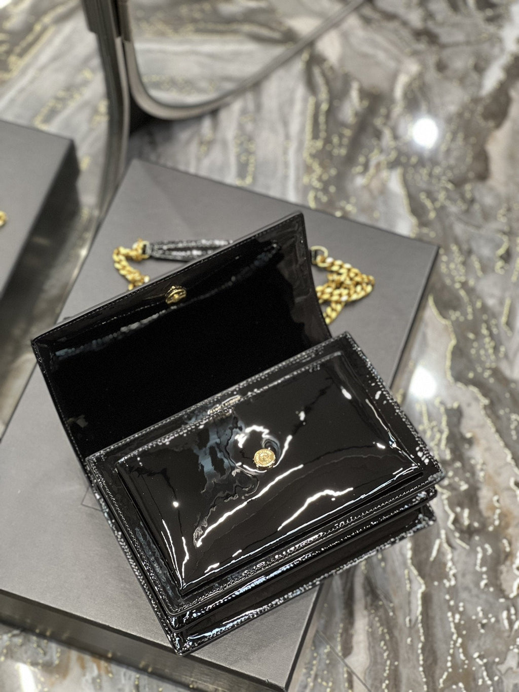 YSSL Sunset Medium Chain Bag For Women 8in/22cm Black YSL