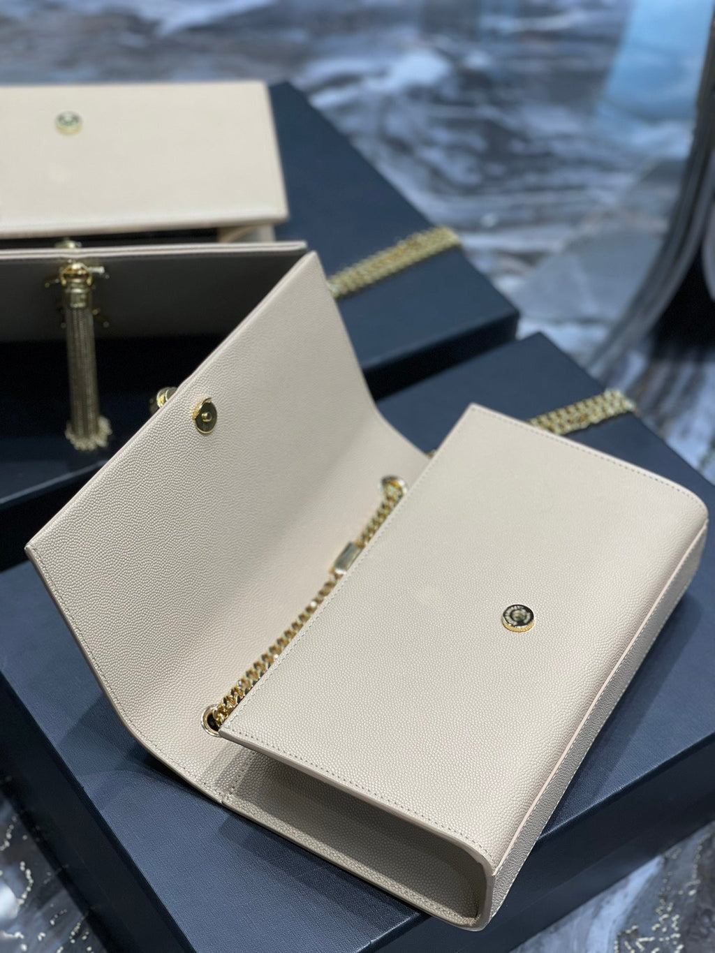 Top Quality Kata MeTop Qualityum Chain Bag Beige With Tassel For Women 9.4in/24cm YSL