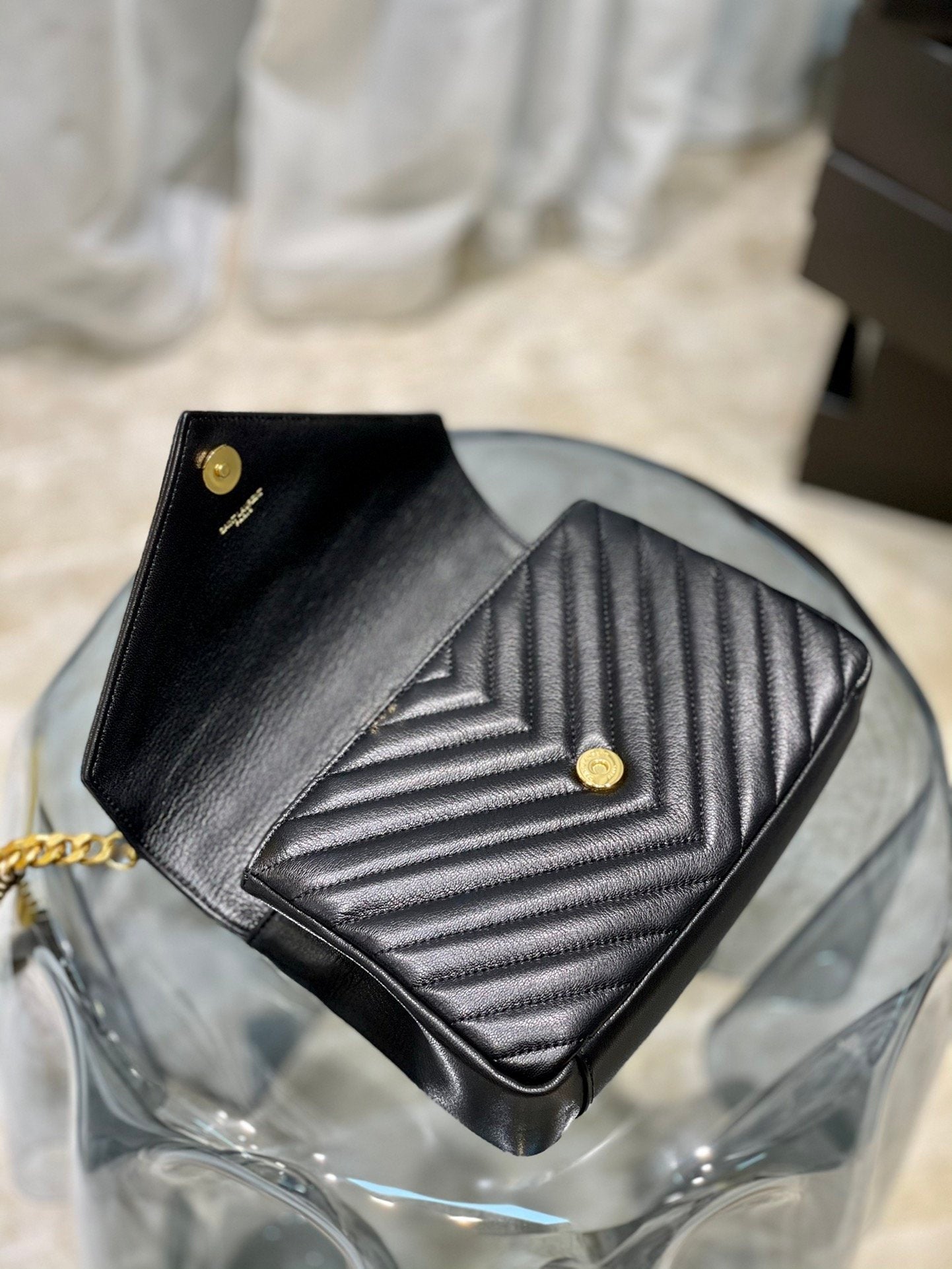 Top Quality College MeTop Qualityum Chain Bag Black Gold Toned Hardware For Women 9.4in/24cm YSL