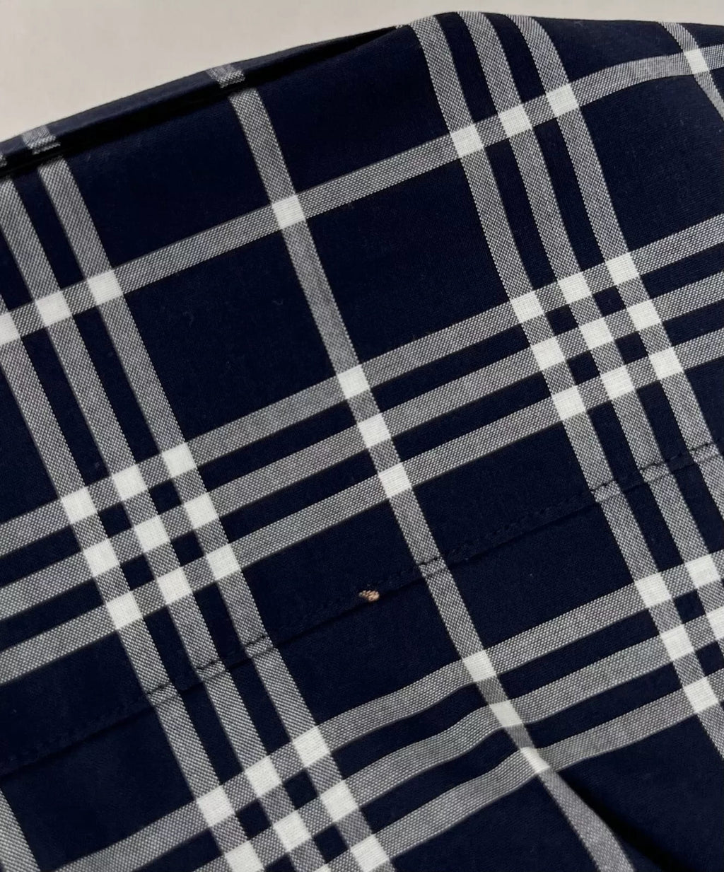Burberry Women's Navy Checkered Button Up Dress Shirt (38 IT / 6 UK / 4 US)