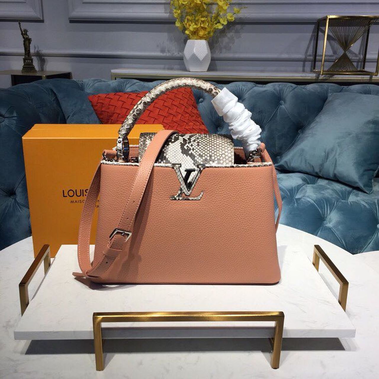 Louis Vuitton Capucines PM Taurillon And Python Magnolia Pink For Women,  Shoulder And Crossbody Bags 10.4in/27cm Louis Vuitton