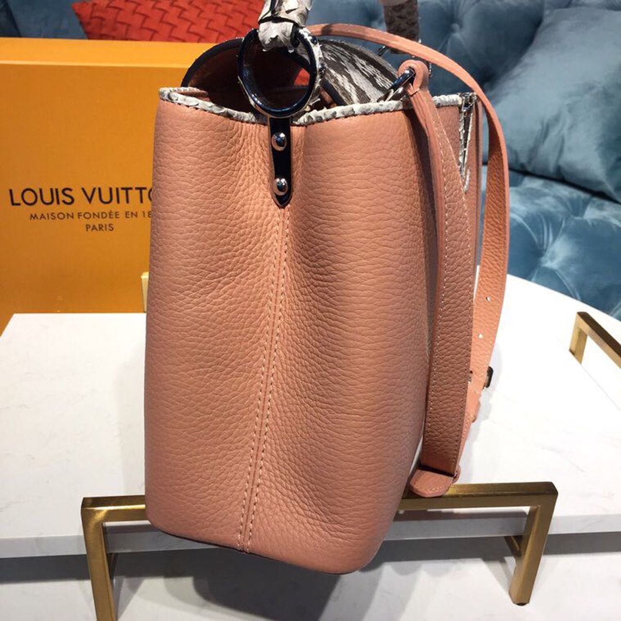 Louis Vuitton Capucines PM Taurillon And Python Magnolia Pink For Women,  Shoulder And Crossbody Bags 10.4in/27cm Louis Vuitton
