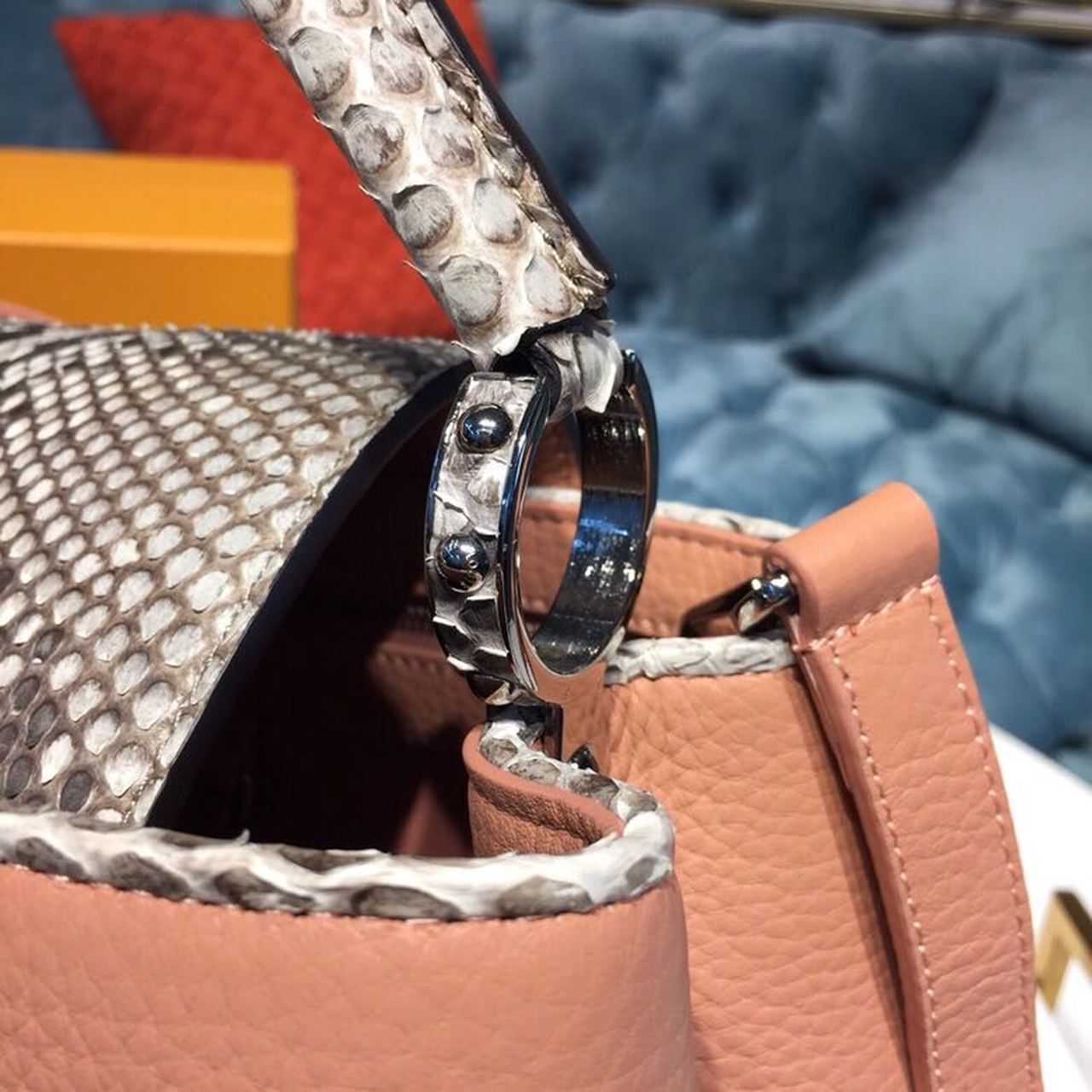Louis Vuitton Capucines PM Taurillon And Python Magnolia Pink For Women,  Shoulder And Crossbody Bags 10.4in/27cm Louis Vuitton