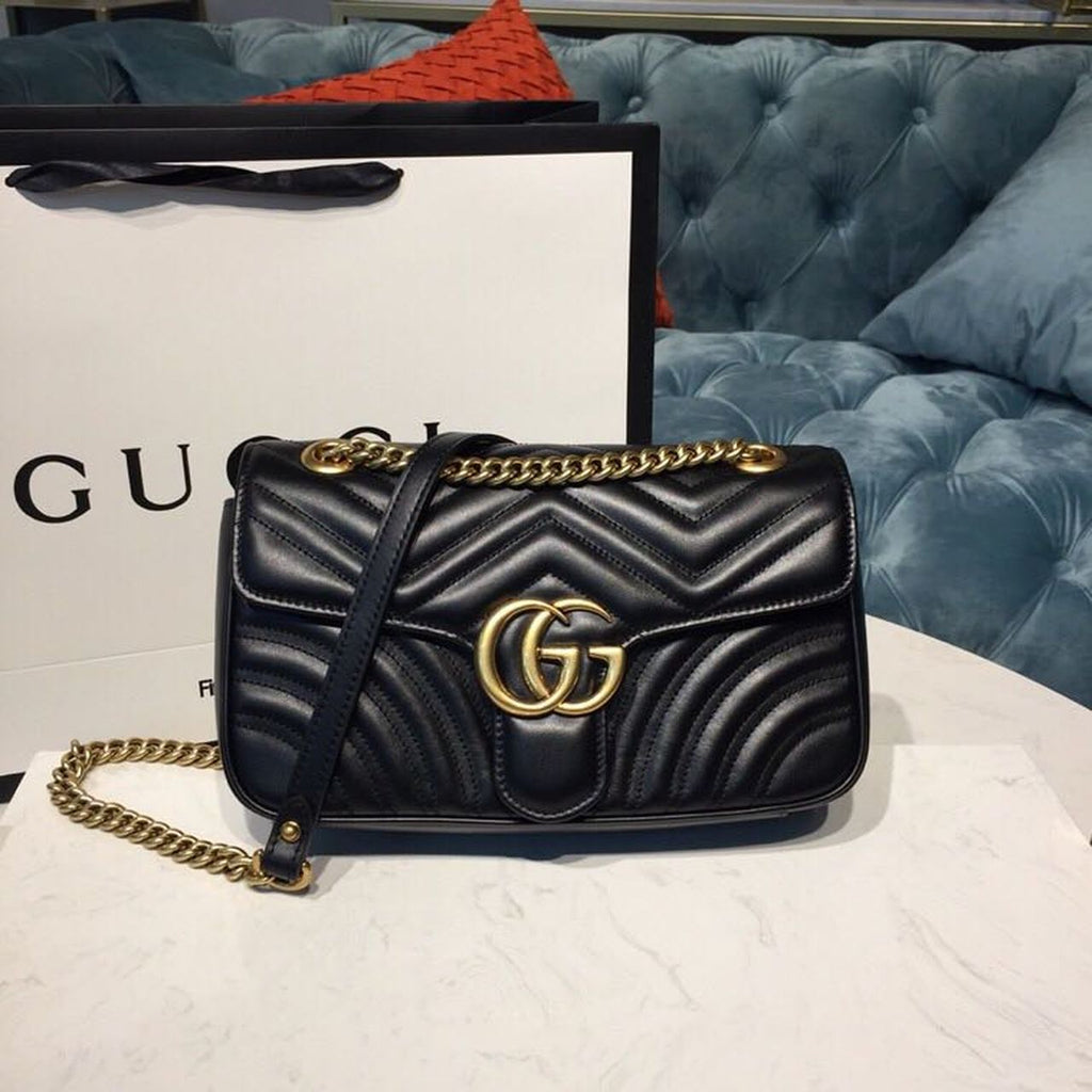 Marmont Small MatelassÃƒÂ© Shoulder Bag Black MatelassÃƒÂ© Chevron With A Heart For Women 10in/22cm 446744 DTGLAMIT 1000