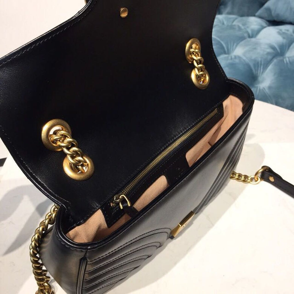 Marmont Small MatelassÃƒÂ© Shoulder Bag Black MatelassÃƒÂ© Chevron With A Heart For Women 10in/22cm 446744 DTGLAMIT 1000