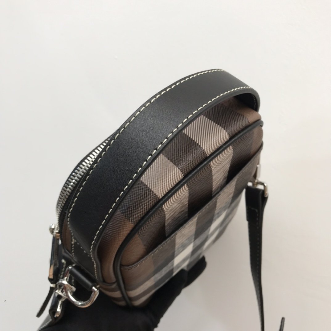 Burberry Check And Crossbody Bag For Men, Bags 7.7in/19.5cm 80491181