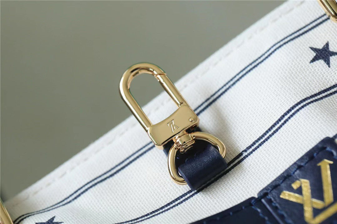 Louis Vuitton Onthego GM Monogram Giant And Rafa White/ Black For Women,  Shoulder And Crossbody Bags 41cm/16.1in Louis VuittonÃƒâ€šÃ‚Â 
