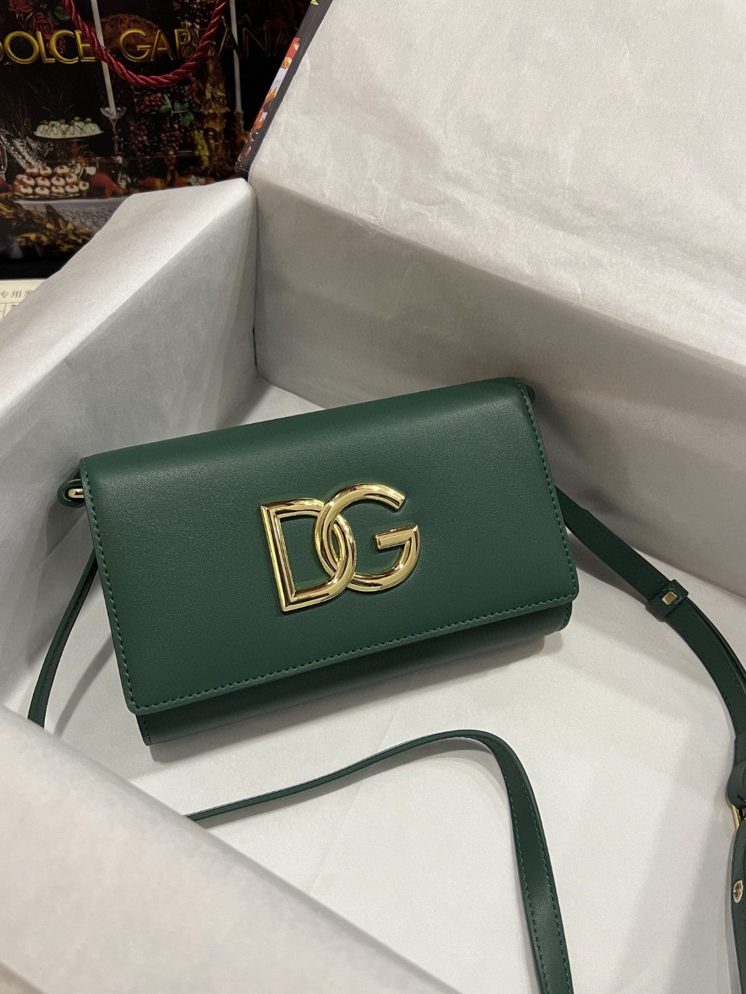 GLAMI 3.5 Clutch Green For Women 8.3in/21cm GLAMIÃ‚Â 