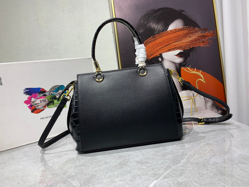 Barnes-Bags - Prada Bags - 880