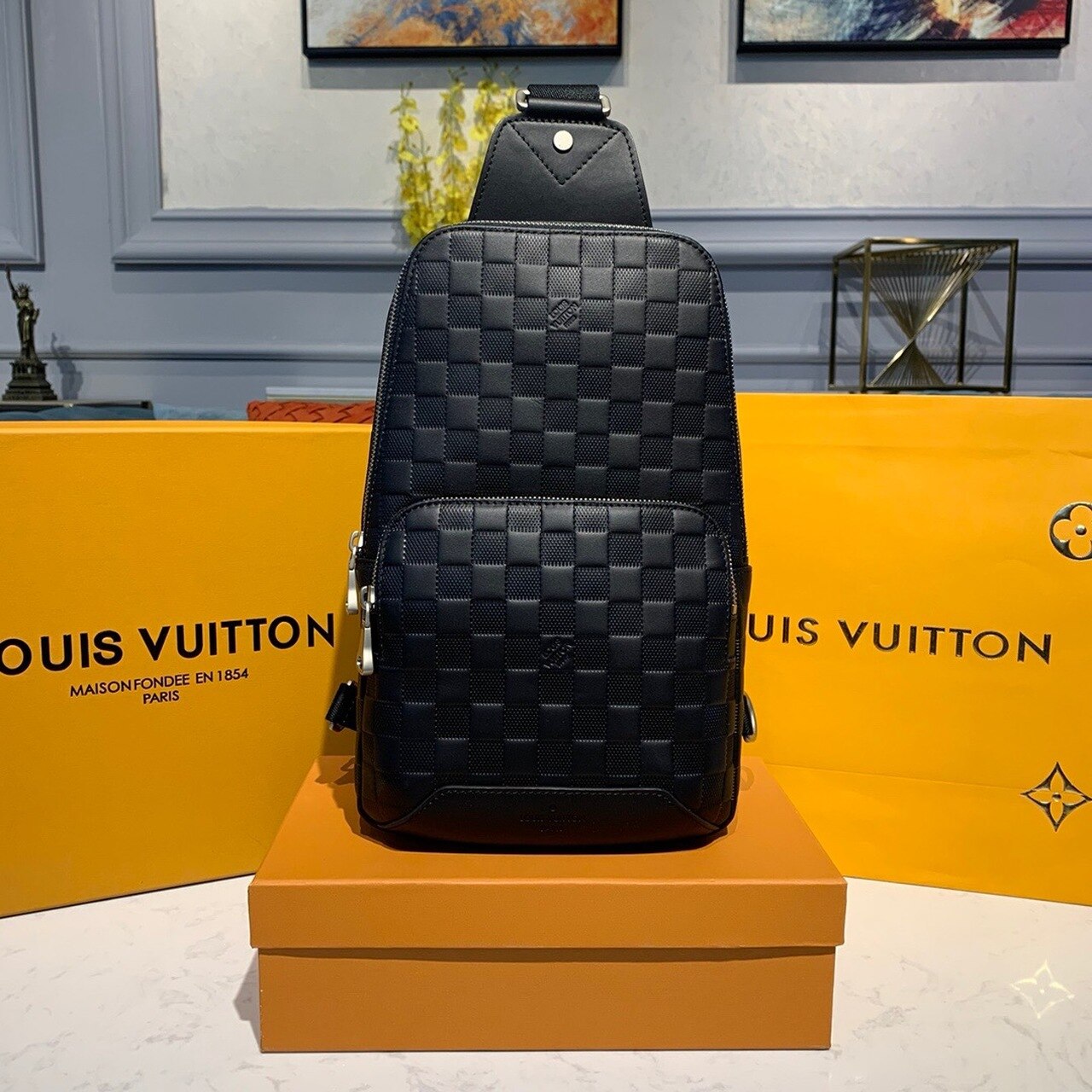 Louis Vuitton Avenue Sling Bag Damier Inni Black For Men, Bags, Crossbody Bags 12in/31cm N41720
