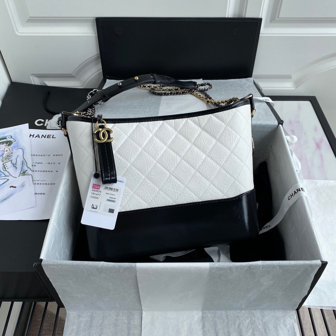 ChanelGabrielle Hobo Handbag White/Black For Women Bags, Shoulder And Crossbody Bags 9.8in/25cm A93824 Y61477 C0200