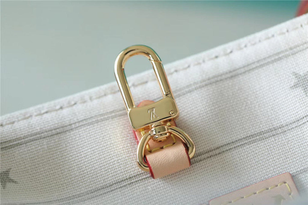 Louis Vuitton Onthego GM Monogram Giant And Raffia White/ Pink For Women,  Shoulder And Crossbody Bags 41cm/16.1in Louis Vuitton