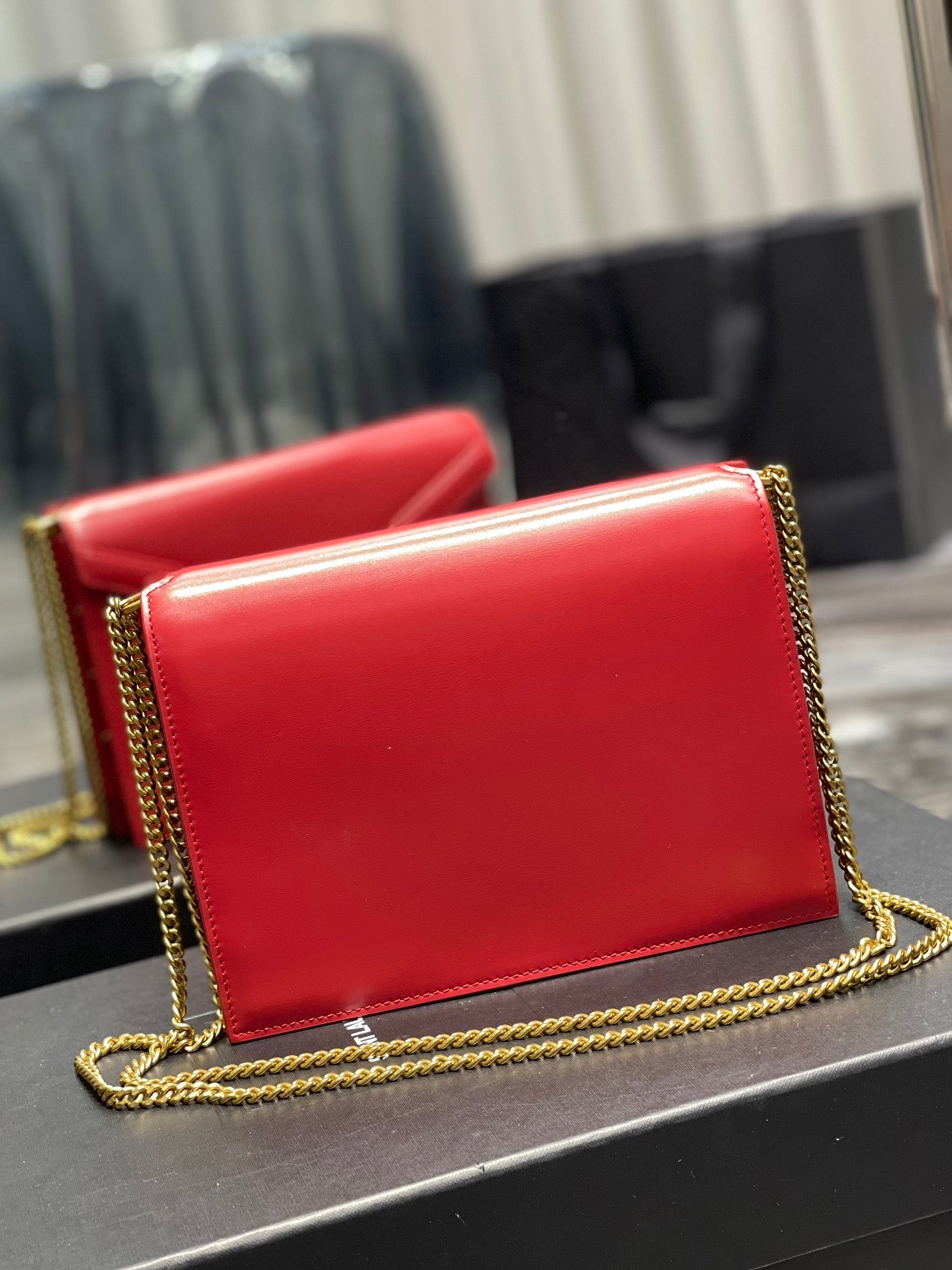 YSSL Cassandra Medium Chain Bag Rouge Opyum In Grain De Poudre Embossed For Women 8in/22cm YSL 532750BOW0W6008