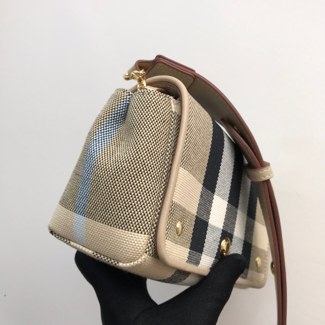 Burberry Vintage Check And Small Crossbody Bag For Women, Bags 7.1in/18cm