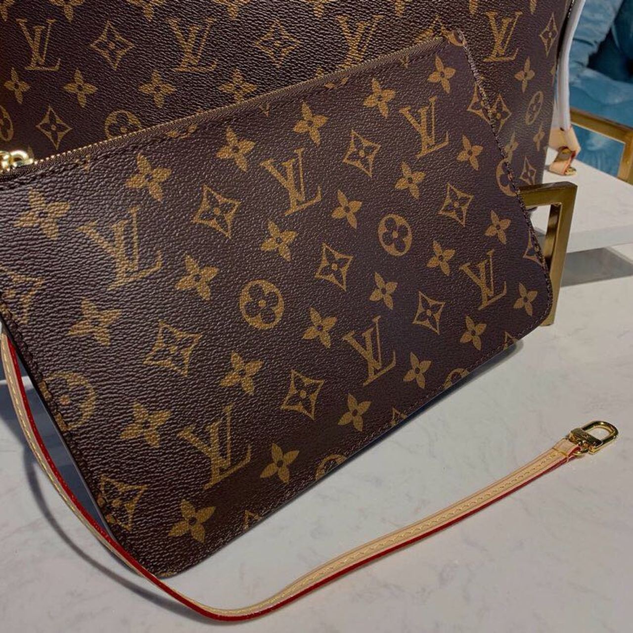 Louis Vuitton Neverfull MM Tote Bag Monogram Canvas For Women, WomenÃƒÂ¢Ã¢â€šÂ¬Ã¢â€žÂ¢s Handbags, Shoulder Bags 12.6in/32cm Louis Vuitton M40995