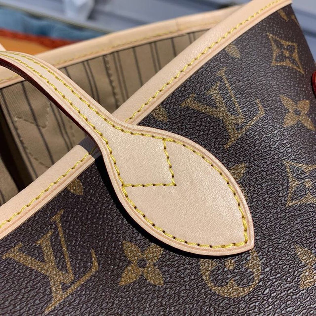 Louis Vuitton Neverfull MM Tote Bag Monogram Canvas For Women, WomenÃƒÂ¢Ã¢â€šÂ¬Ã¢â€žÂ¢s Handbags, Shoulder Bags 12.6in/32cm Louis Vuitton M40995