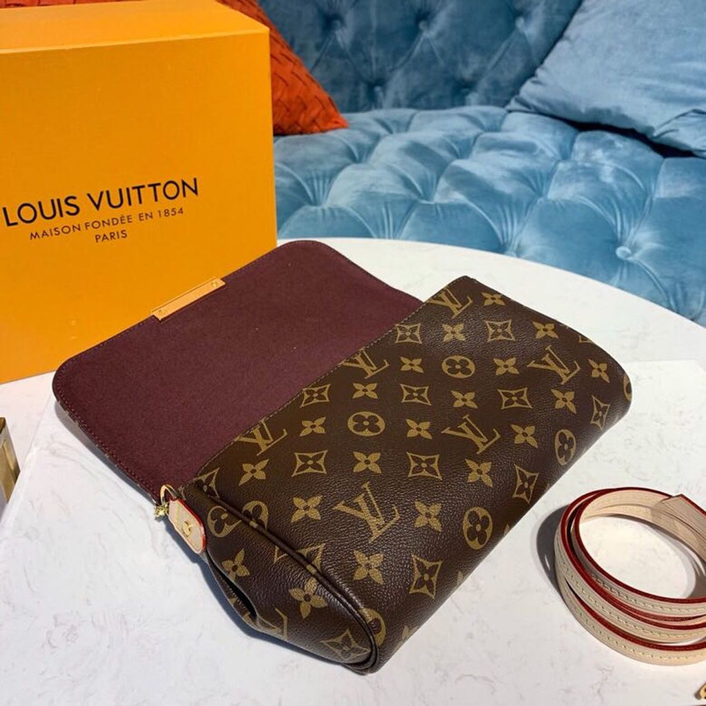 Louis Vuitton Favorite PM Monogram Canvas For Women, WomenÃƒÂ¢Ã¢â€šÂ¬Ã¢â€žÂ¢s Handbags, Shoulder And Crossbody Bags 10.2in/26cm Louis Vuitton M40717