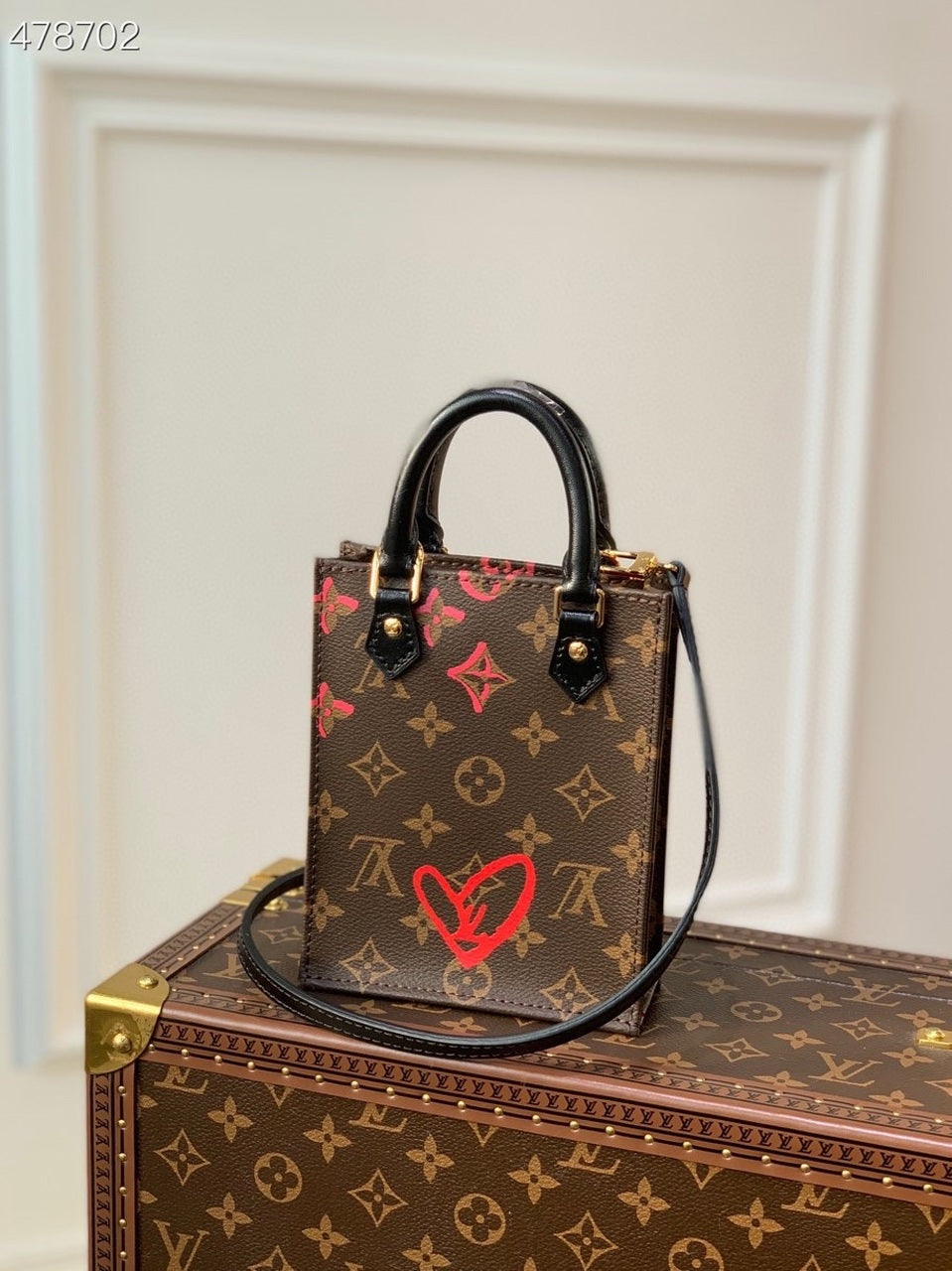 Louis Vuitton Petit Sac Plat Fall In Love Monogram Canvas For Women, WoBags, Shoulder And Crossbody Bags 6.7in/17cm Louis Vuitton M80839