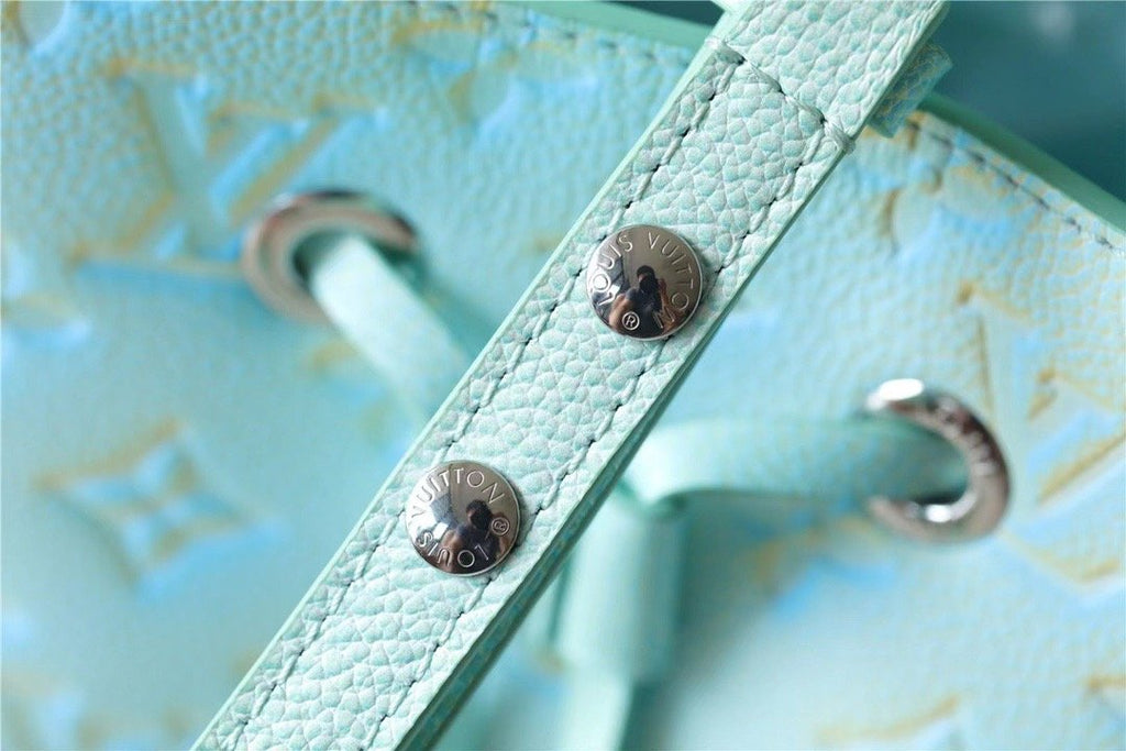 Louis Vuitton NeoNoe Monogram Empreinte Mint For Women,  Shoulder And Crossbody Bags 7.9in/20cm Louis Vuitton