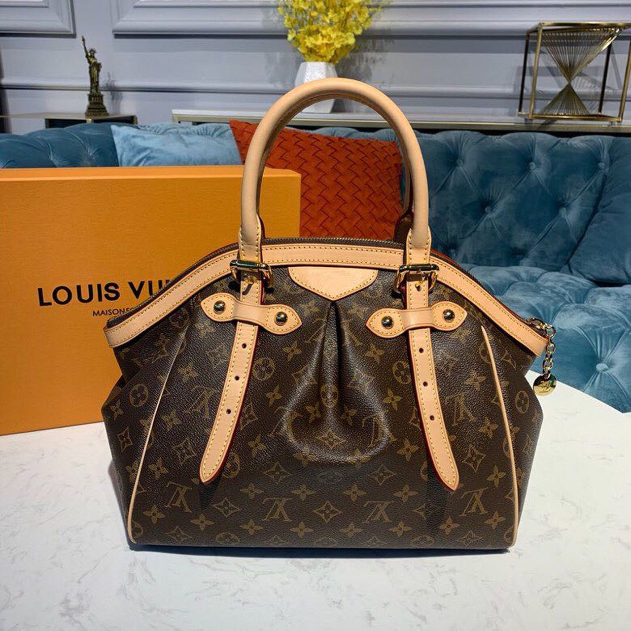 Louis Vuitton Tivoli Tote Bag Monogram Canvas For Women,  Shoulder Bags 18.1in/46cm Louis Vuitton M40144