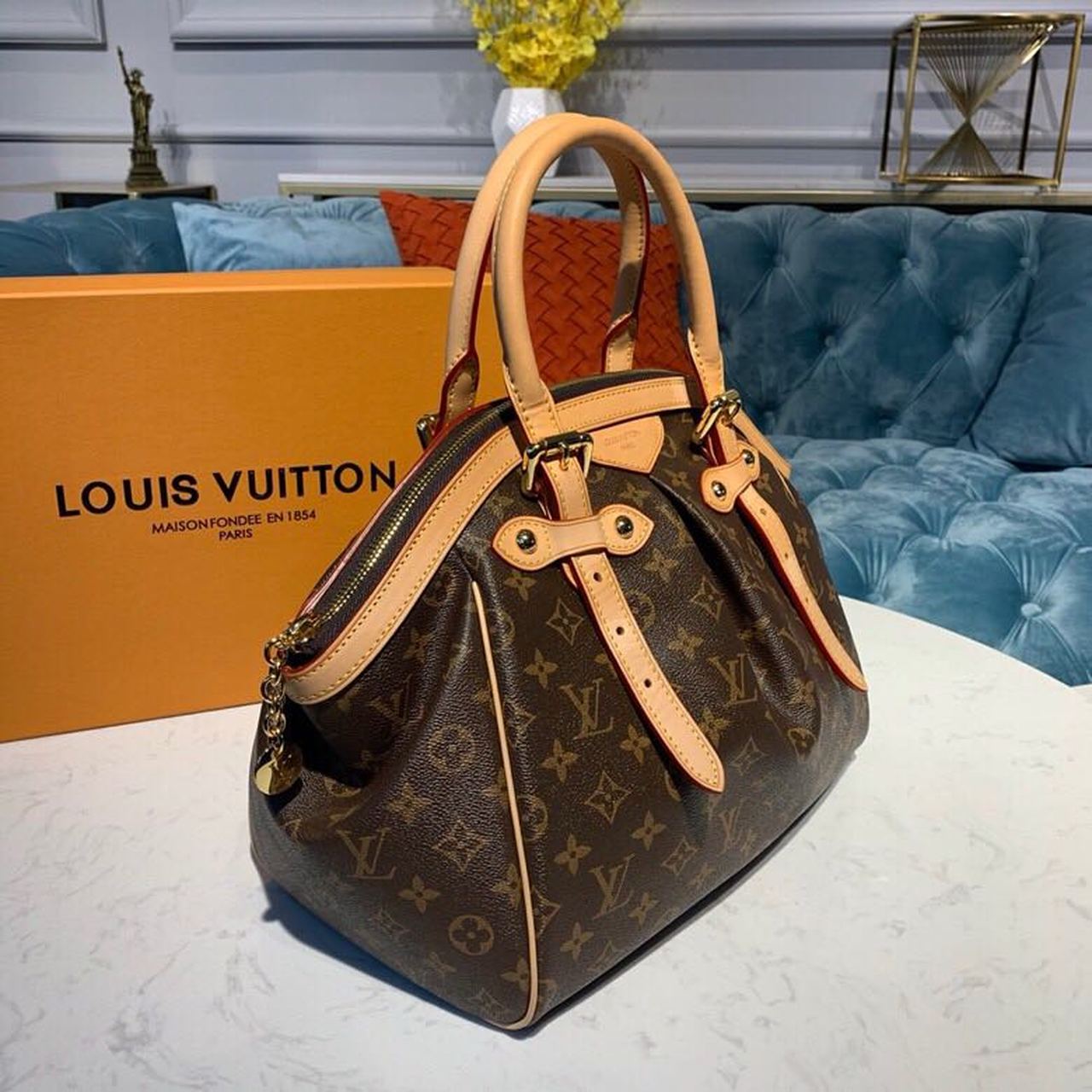 Louis Vuitton Tivoli Tote Bag Monogram Canvas For Women,  Shoulder Bags 18.1in/46cm Louis Vuitton M40144