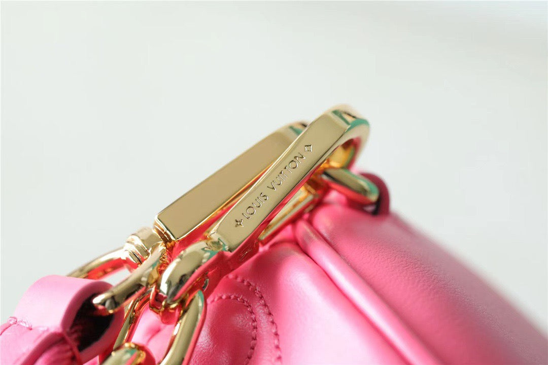 Louis Vuitton Papillon GLAMI Bag Classic Monogram For Women 20cm Dragon Fruit Pink Louis Vuitton M59826