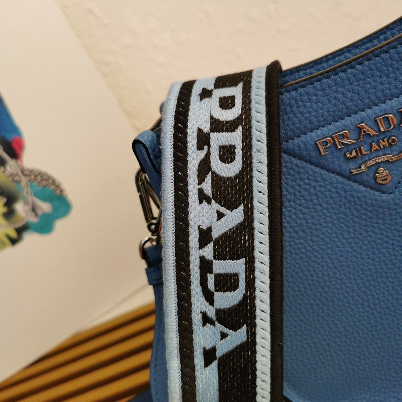 Prada Shoulders Bags - 009