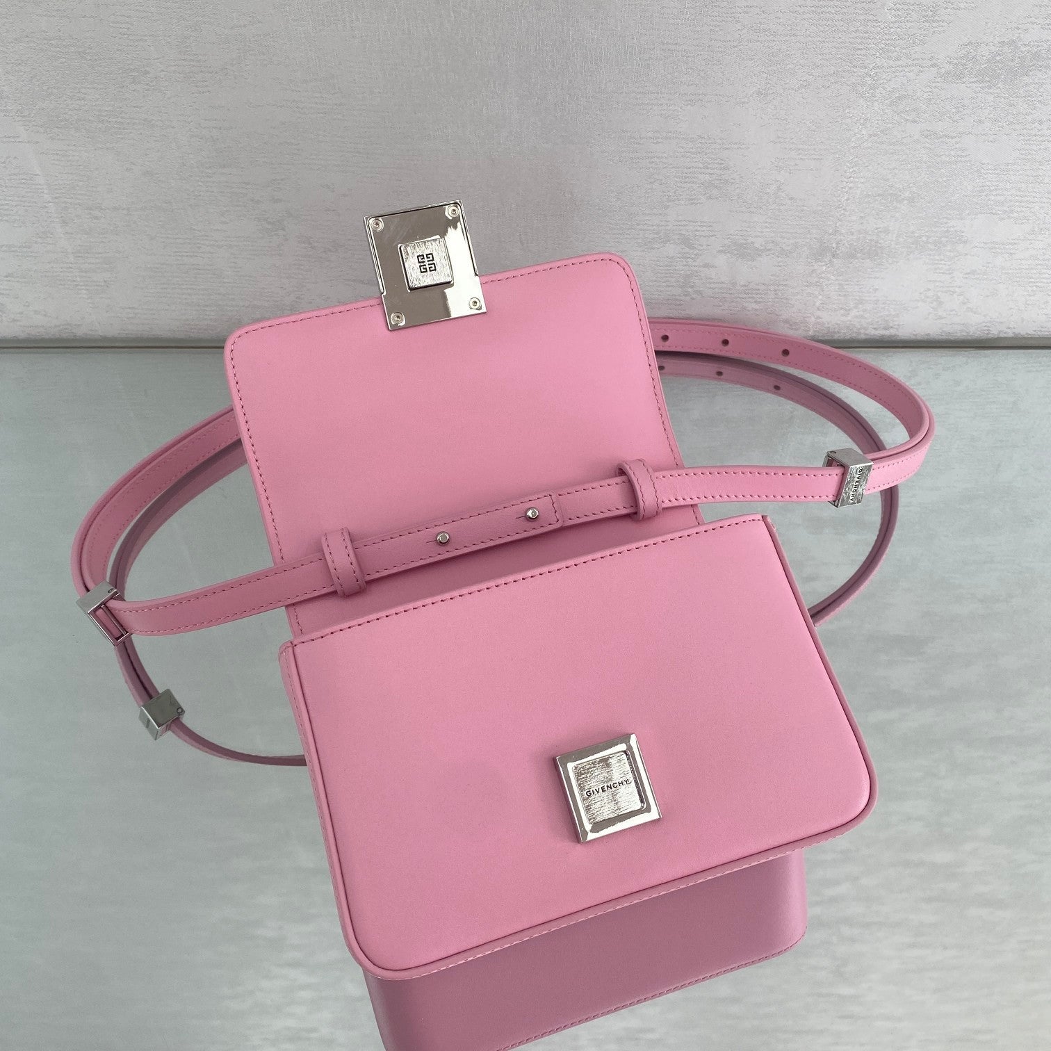 gv Small 4G Bag Pink For Women, Handbags, Shoulder Bags 6.5in/16.5cm GVCÃ‚Â 