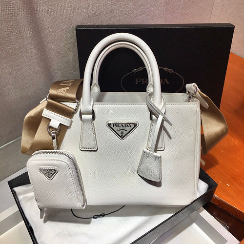 Barnes-Bags - Prada Bags - 936