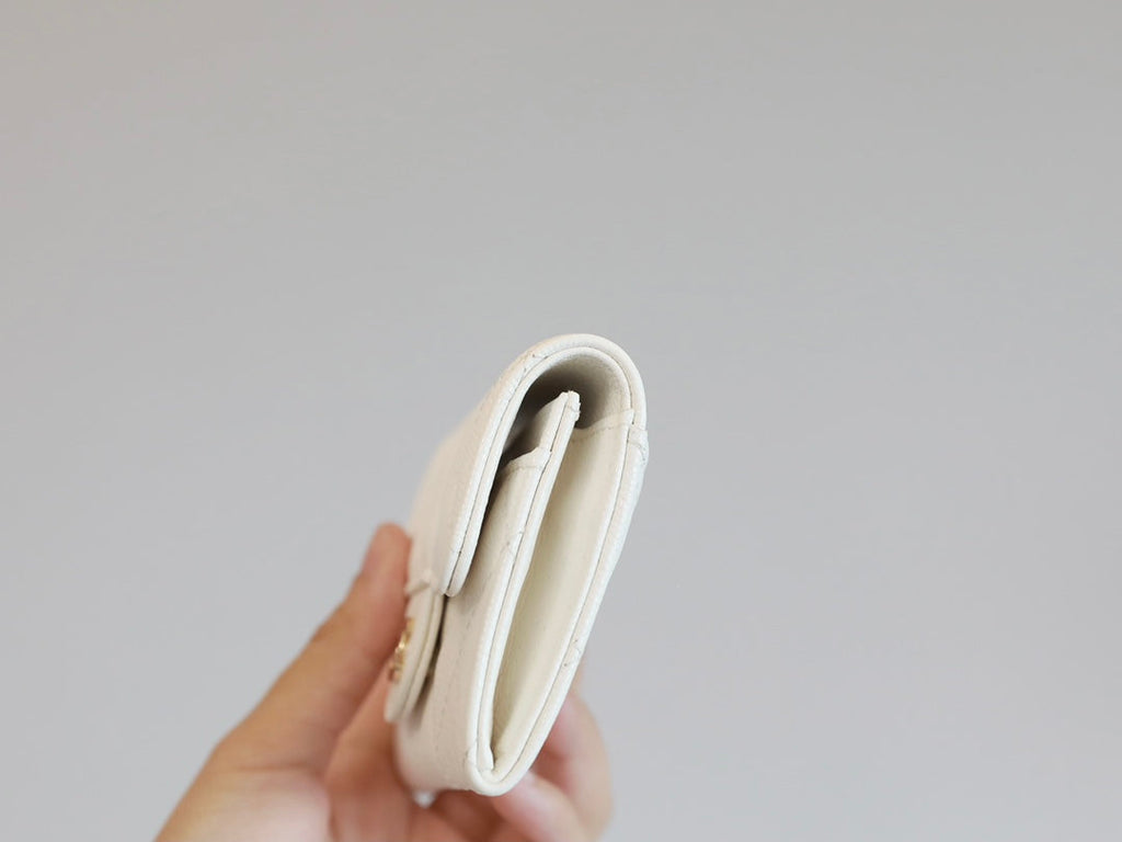 Chanel CHL CLASSIC CARD HOLDER WALLET WHITE AP0214