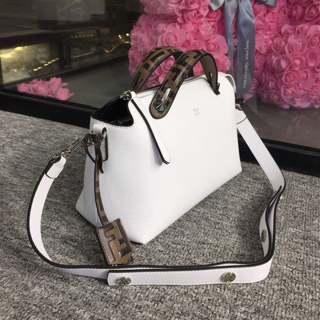 By The Way MeDiorum Bag White For Women, Women’s Handbags, Shoulder And Crossbody Bags 10.6in/27cm FF 8BL1461
