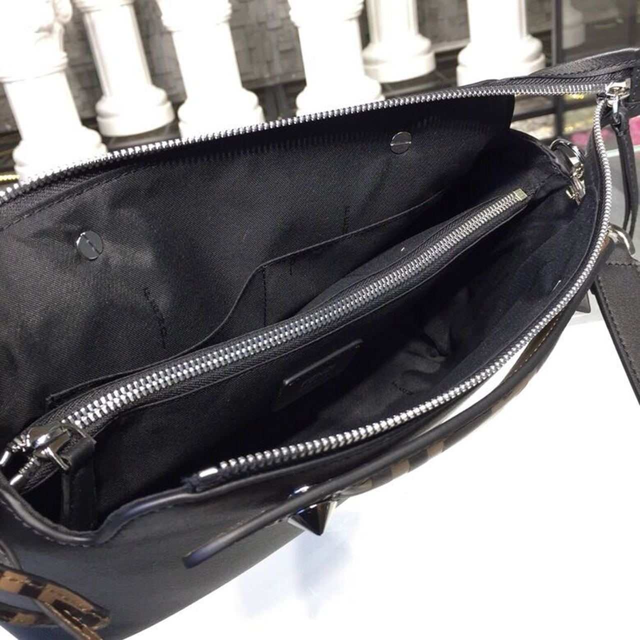 By The Way MeDiorum Black For Women, Women’s Handbags, Shoulder And Crossbody Bags 10.6in/27cm FF 8BL1461D5F0GXN