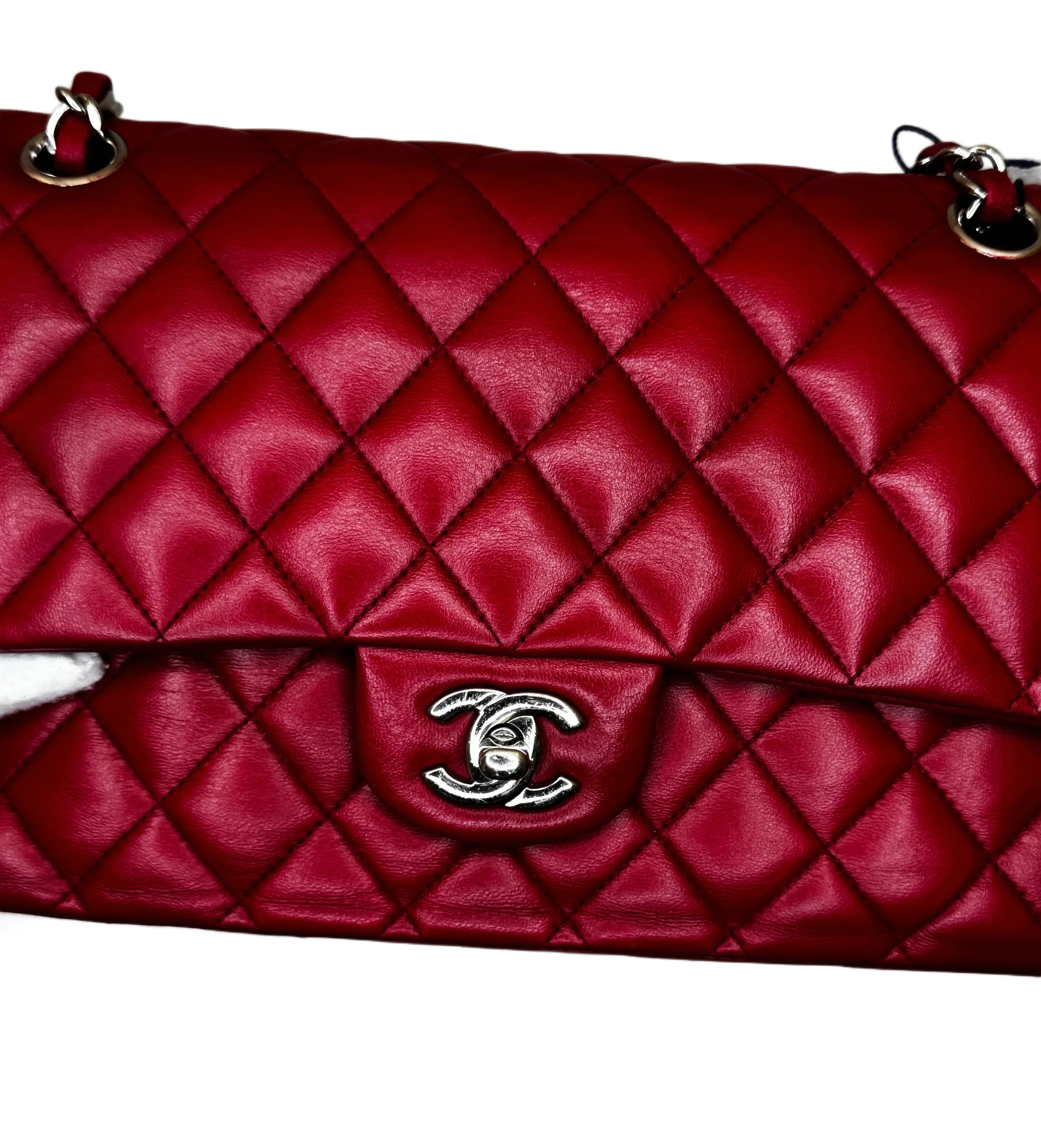 Chanel Classic Jumbo Double Flap Bag B22-96