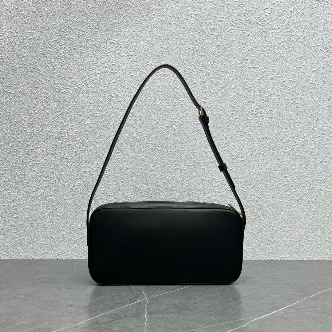 Celine Camera Shoulder Bag Cuir Triomphe Black For Women 10in/26cm