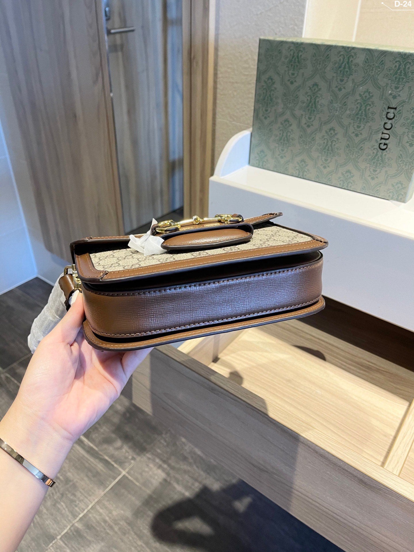 LB - New 1:1 rep  Bags Gucci 342