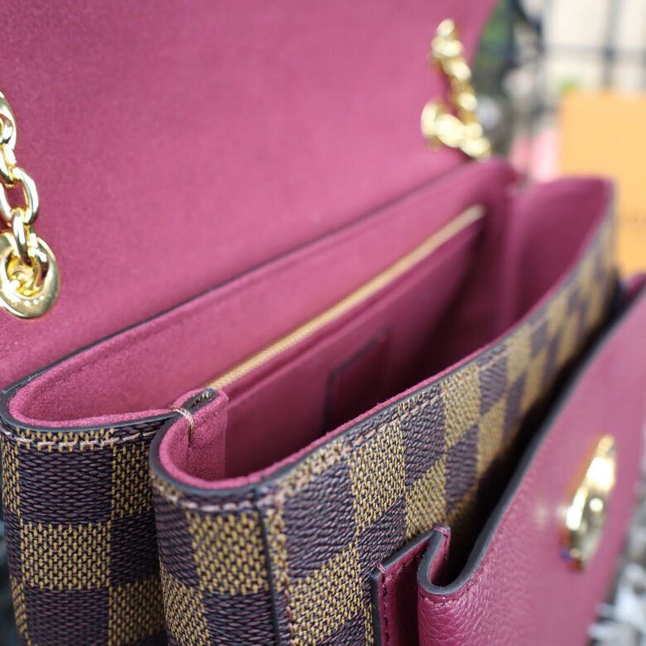Louis Vuitton Vavin PM Damier Ebene Canvas Bordeaux Red For Women, WomenÃƒÂ¢Ã¢â€šÂ¬Ã¢â€žÂ¢s Handbags, Shoulder Bags 9.8in/25cm Louis Vuitton N40109
