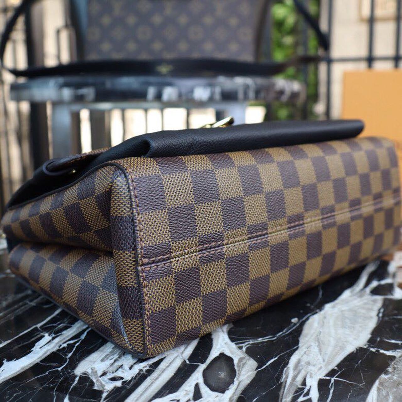 Louis Vuitton Vavin PM Damier Ebene Canvas Black For Women, WomenÃƒÂ¢Ã¢â€šÂ¬Ã¢â€žÂ¢s Handbags, Shoulder Bags 9.8in/25cm Louis Vuitton N40108